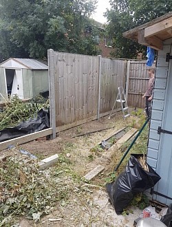 Fencing job